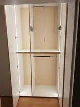 Organiziran predal v vgradni omari predsoblja